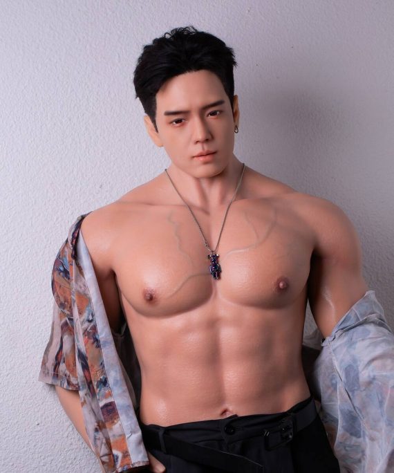 Momo – Poupée Sexuelle Homme en Silicone 175 cm